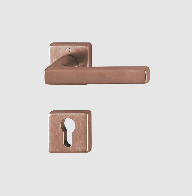 Hoppe Dallas lever complete with euro escutcheons M1643/843K/843KS
